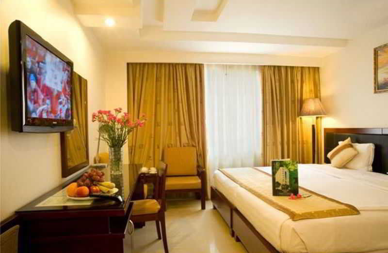 Lavender Hotel Cidade de Ho Chi Minh Exterior foto